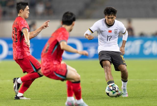 （體育）（11）足球——東亞杯：中國隊不敵韓國隊XxjpseC007263_20250707_PEPFN0A001.jpg