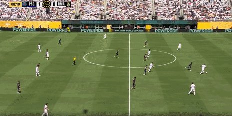 1752106583048078820.gif