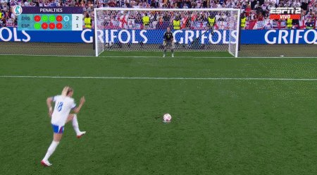 1753661822531003175.gif