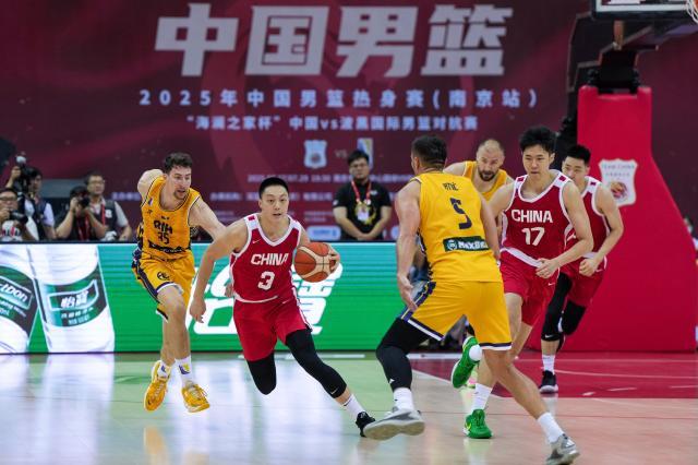（体育）（2）篮球——男篮热身赛：中国队胜波黑队XxjpseC007425_20250729_PEPFN0A001.jpg