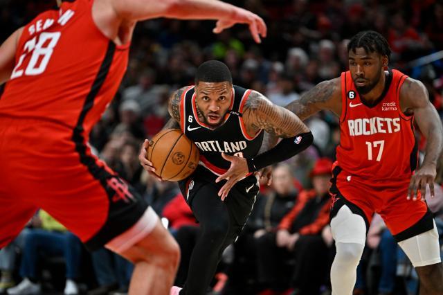 230227093914-02-damian-lillard-022623-restricted.jpg