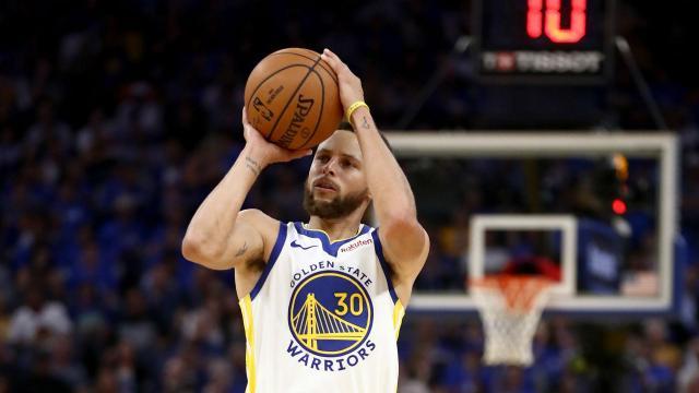 stephencurry-cropped_10flibuo4oylm1auxz5yobh7u0.jpg