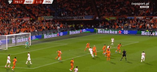 1757030368499036468.gif