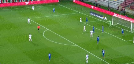 1757375479645007873.gif