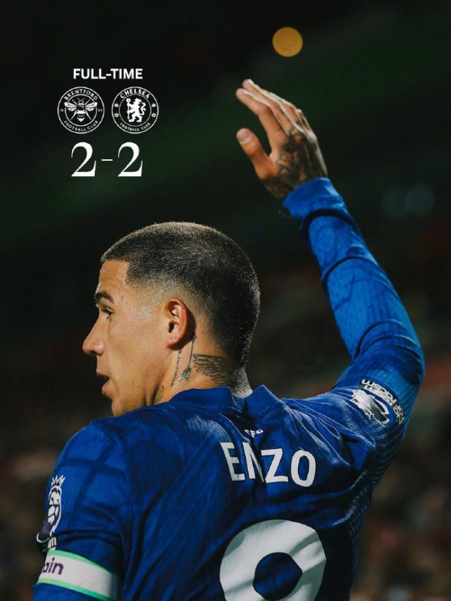 002YE7avgy1i5cqvrdl43j60xc18g7j702.jpg