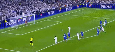 1758067453436039666.gif