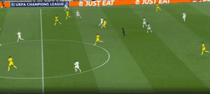 1758067410672021859.gif