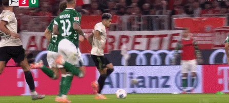 1758933247536046263.gif