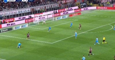 1759102466478054508.gif