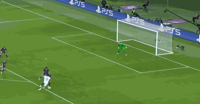 巴尔科拉劲射.gif