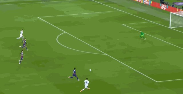 1-2拉莫斯.gif