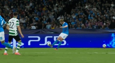 1759363895214021022.gif