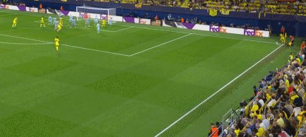 1759363911316061795.gif