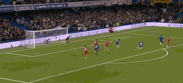萨拉赫打飞机.gif