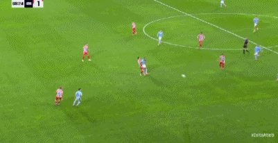 1759708231668059673.gif