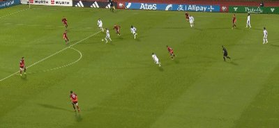 1760486881586055950.gif