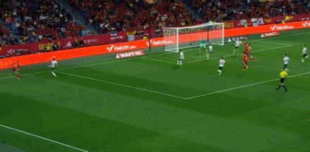 1760486868063023744.gif