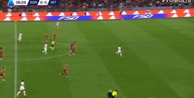 1760832462978016388.gif