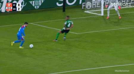 1761610335234020420.gif 1761610335234020420.gif