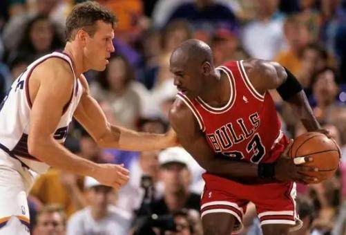 1761737607399033125.png 微信截图_20251029193317.png