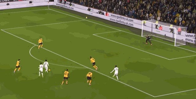 1761779096688048459.gif 0-1安德雷·桑托斯.gif