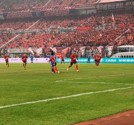 1762006058870082836.gif 12.gif