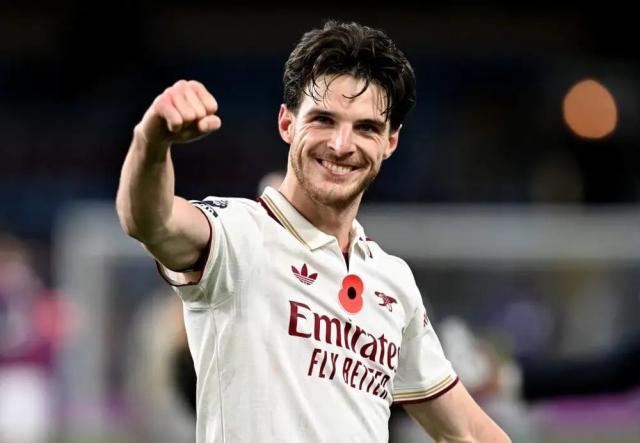 1762069661162093059.jpg 12.jpg