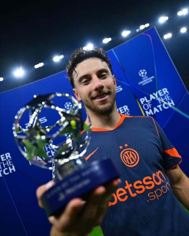 1762383293010056223.jpg 4c61f534gy1i7234ese41j211y1bf0wg.jpg