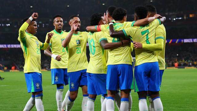 1763236932189040841.jpg 1763236932189040841.jpg