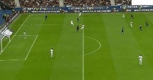 1763303685954068405.gif por arm 5.gif