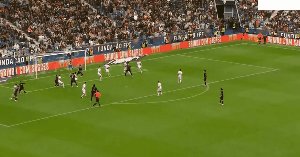 1763304705885002933.gif por arm 8.gif