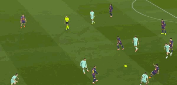 1763833680014060531.gif 紅牌.gif