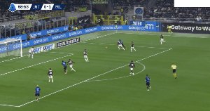 1763942484160099435.gif int acm 69.gif