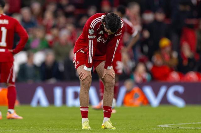 1764228515557033280.jpg 44.jpg