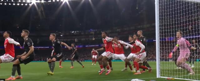 阿森纳角球战术 (2).png