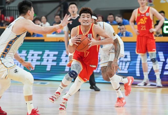 1764413521631019019.jpg (体育)(32)篮球——CBA总决赛第五场:浙江方兴渡对阵北京北汽+XxjpseC007304_20250517_PEPFN0A001.jpg