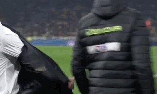 1764473260453011587.gif Nov-30-2025 11-19-00.gif