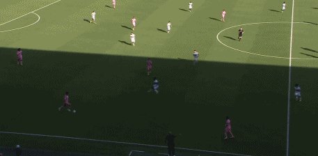 1765065456151056567.gif 梅西.gif