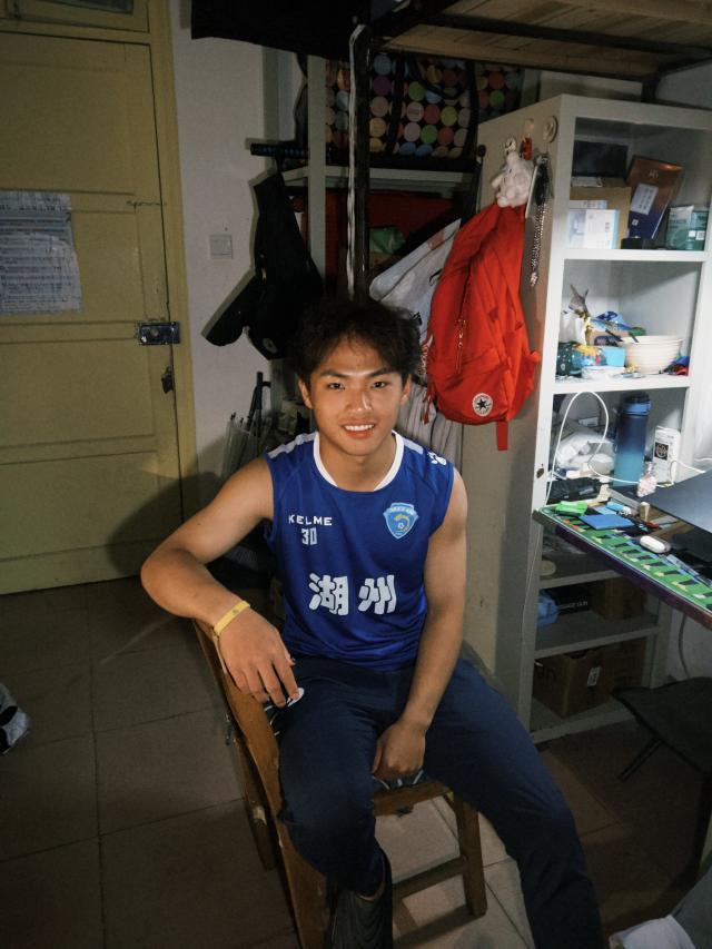 1765257305007059263.jpg 5.jpg