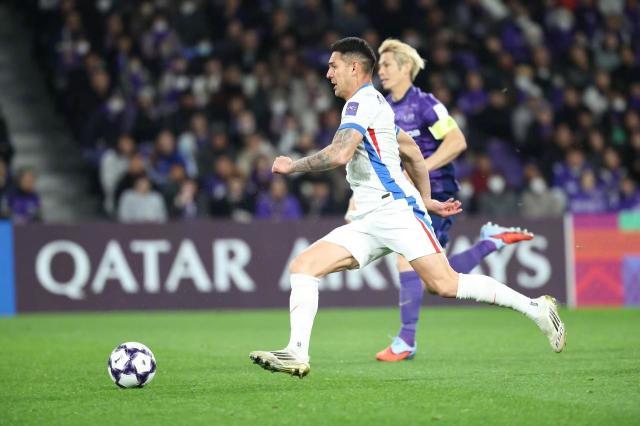 1765373075000038540.jpg 路易斯.jpg