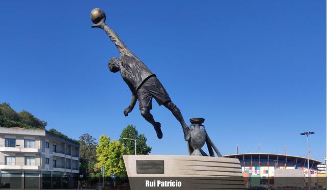 1765555701498037373.jpg estatuas-da-cidade-23-1200x700.jpg