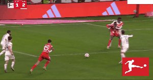 1765754564698073676.gif bay m05 87.gif