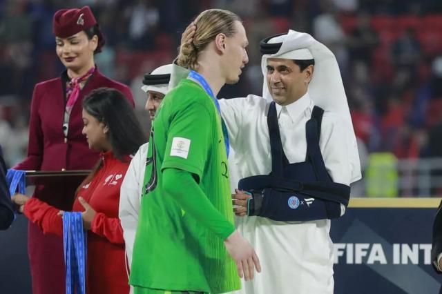 1766039366695089914.jpg safonov.jpg