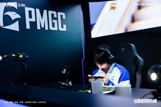 1766055521977058089.jpg 007393FNgy1i8ab3uyehzj3334224x6p.jpg