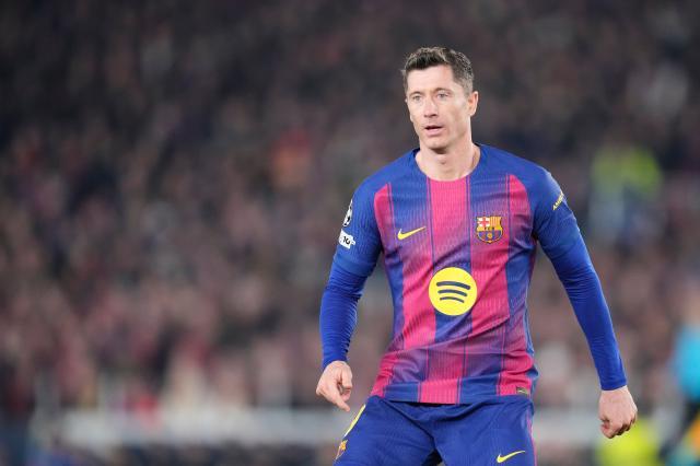 1767743019465023855.jpg 莱万.jpg