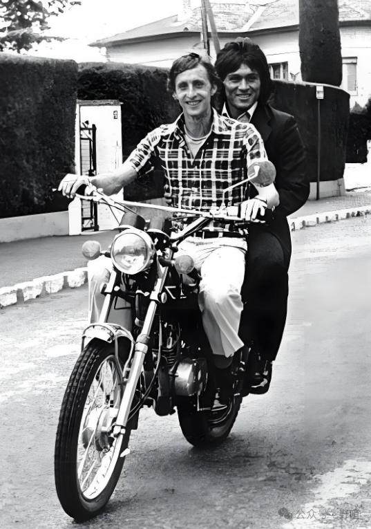 1767754007463032615.png 野哨01.png