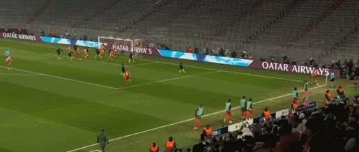 1769038267871094562.gif 拜仁.gif