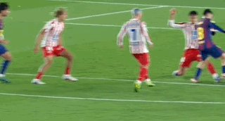 1772582951328027589.gif 3.gif