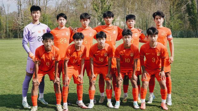 1774251477181078854.jpg 00244AjRgy1ibguxcargwj659i3iekjx02.jpg