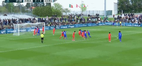 1774981323887029149.gif 3.gif